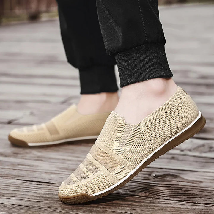 ASTOR KNIT SHOES