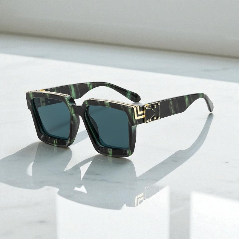 CALLISTO MARBLE SHADES