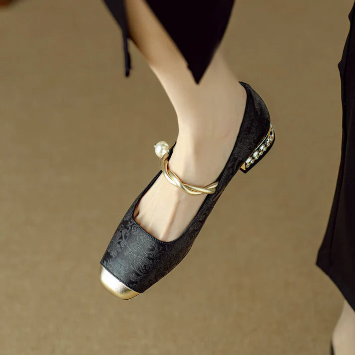 Elizabeth Jacquard Low Heels